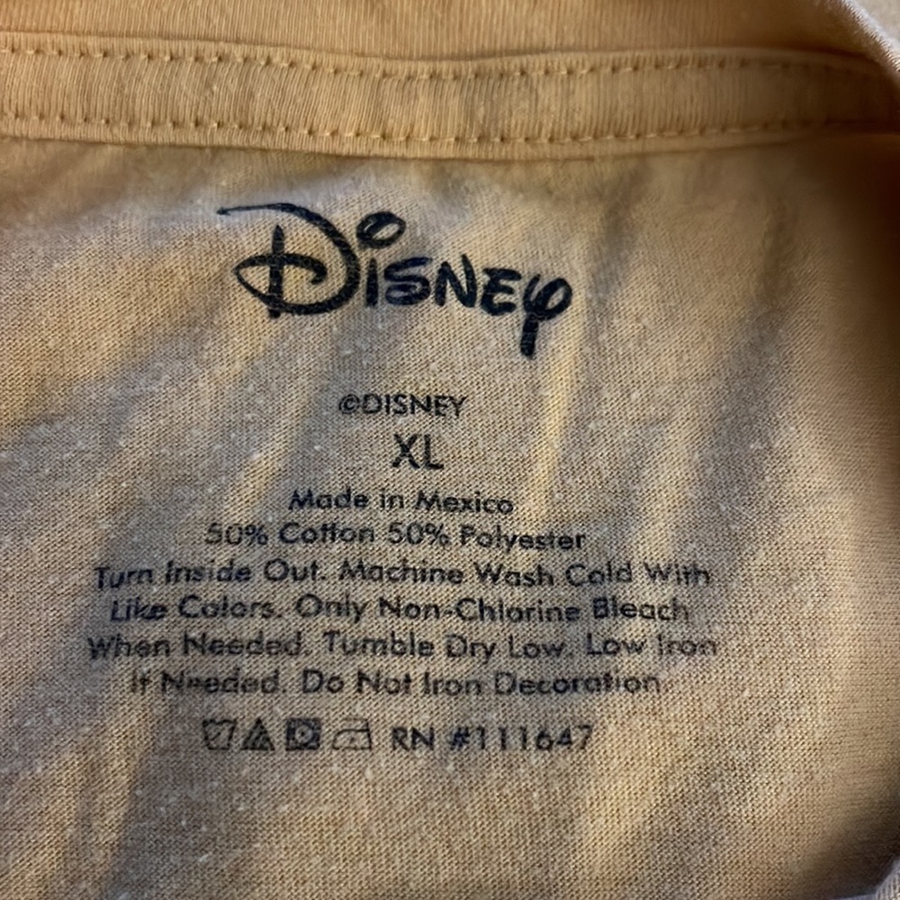 Disney Classic Mickey Mouse Pluto “I just wanna hang with my dog”  XL - Picture 4 of 4